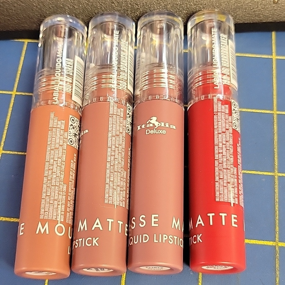 Italia Deluxe Mousse Matte Liquid Lipsticks Set of 4